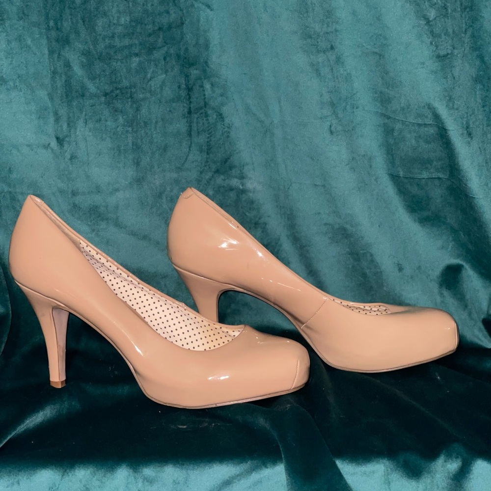 NEED GONE Madden Girl Nude High Heels